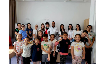 Copiii de la Centrul de Zi de pe Calea Clujului - Consultații oftalmologice gratuite
