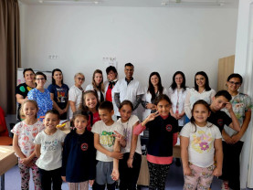 Copiii de la Centrul de Zi de pe Calea Clujului - Consultații oftalmologice gratuite