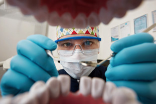 Etapele tratamentului cu coroane dentare: tot ce trebuie să știi înainte de procedură