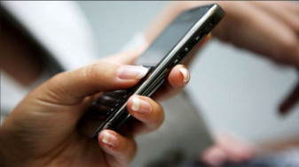 Atenție la ce cumpărați de pe internet - Orădean înșelat cu un telefon contrafăcut