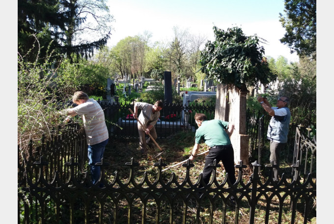 slim Persona Opaque Descoperiri inedite în Cimitirul Municipal „Rulikowschi” - Complexul  funerar ortodox "uitat" din Oradea