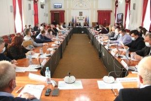 ​Şedinţa Consiliului Judeţean Bihor - „Problema” primarilor UDMR