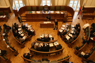 Mâine, dezbatere publică la Primăria Oradea - Impozitele și taxele propuse pentru anul 2024
