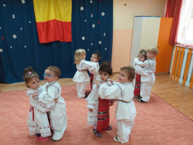 DASO şi Ziua Culturii Naţionale - Mica Unire, sărbătorită de micii români
