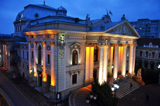În perioada 1-11 iunie  - Festivalul Internațional de Teatru Oradea