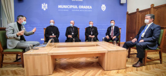 Şefii cultelor religioase din Bihor, despre campania de vaccinare - „Mâinile lungi ale lui Dumnezeu”