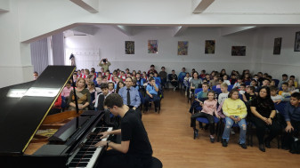 Liceul de Arte din Oradea - Parada instrumentelor muzicale