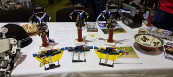 Robotics Club Oradea într-o competiţie în Grecia - Colecție impresionantă de premii