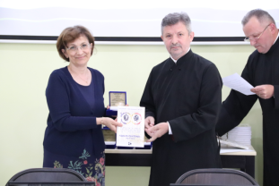 Universitatea din Oradea - Membrii Consiliului de Administrație, premiați