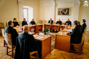 Sesiune comună la Oradea - Conferinţa Episcopilor din România