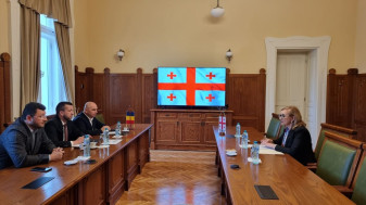Ambasadorul Georgiei, în vizită la Primăria Oradea - Experiența bihoreană, utilă în Georgia