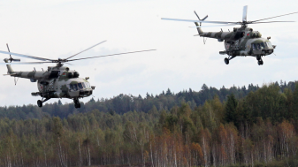 Polonia acuză încălcarea spaţiului aerian, bombardamente lângă România - Graniţele NATO, sub presiune