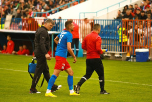 Încă o problemă medicală la FC Bihor - Răzvan Gunie a suferit o fisură de peroneu