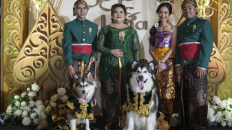 Indonezia. Un gest extravagant „incendiază” ţara - Nunta de câini