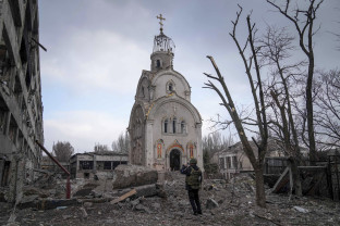 ​Putin cere ca Mariupol să se predea pentru a pune capăt bombardamentelor