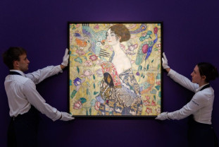 „Doamnă cu evantai” a lui Gustav Klimt - Cea mai valoroasă operă de artă