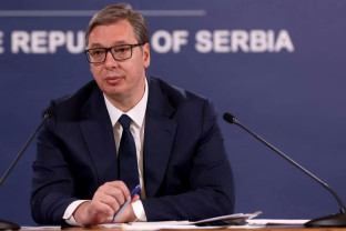 Preşedintele Vucic promite să „dezarmeze” ţara – Două măceluri care au şocat Serbia