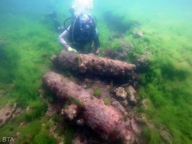 Tunuri vechi de 200 de ani recuperate din Marea Neagră - Salvate de hoţii acvatici