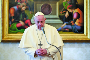 Vaticanul vrea să actualizeze lista martirilor creștini  - Sfinţii de lângă noi