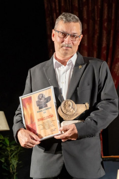 În 2026, Premiul „Zsisku János” revine la Beiuș: Laureatul este jurnalistul și fotograful Zoltán Kovács