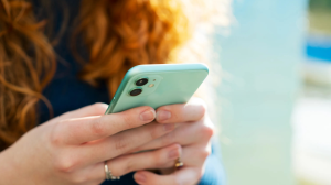 Interacțiunile alarmante ale ChatGPT cu adolescenții - Scrisori de sinucidere