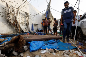 Războiul din Gaza. Cinci jurnaliști de la Al Jazeera uciși într-un atac israelian - Asasinați cu sânge rece