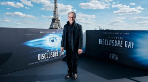 Steven Spielberg își îndreaptă din nou privirea spre stele - „Ziua Dezvăluirii”