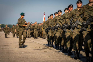 Polonia se orientează către producția internă de apărare, cu un obiectiv ambițios: Ce mai mare armată din Europa