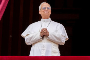 După operația pentru cancer pulmonar - Papa Leon al XIV-lea a petrecut o noapte liniștită în spital