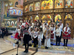 Bucurie și emoție în Parohia Ioșia Nord - Tradiționala serbare de Crăciun