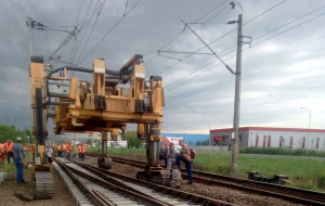 Linia de cale ferată Cluj - Episcopia Bihor, lotul Aleşd-frontieră - Contractul pentru electrificare a fost semnat