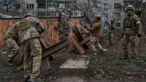 Ofensiva Rusiei pare să se clatine - Trupele ucrainene pregătesc contraatacul